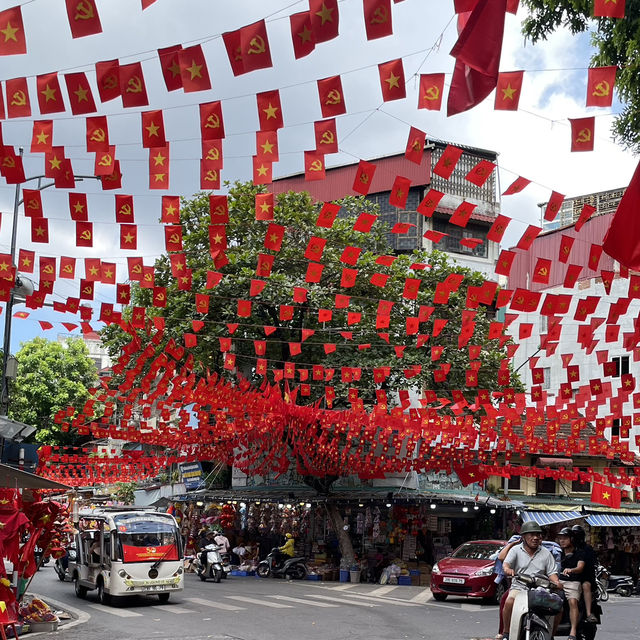 🏮 Old Quarter Hanoi – เสน่ห์เมืองเก่าที่ไม่เคยหลั 🏮 Old Quarter Hanoi – เสน่ห์เมืองเก่าที่ไม่เคยหลั