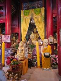 ชวนกันไหว้สาที่วัดพระธาตุดอยคำ 🙏