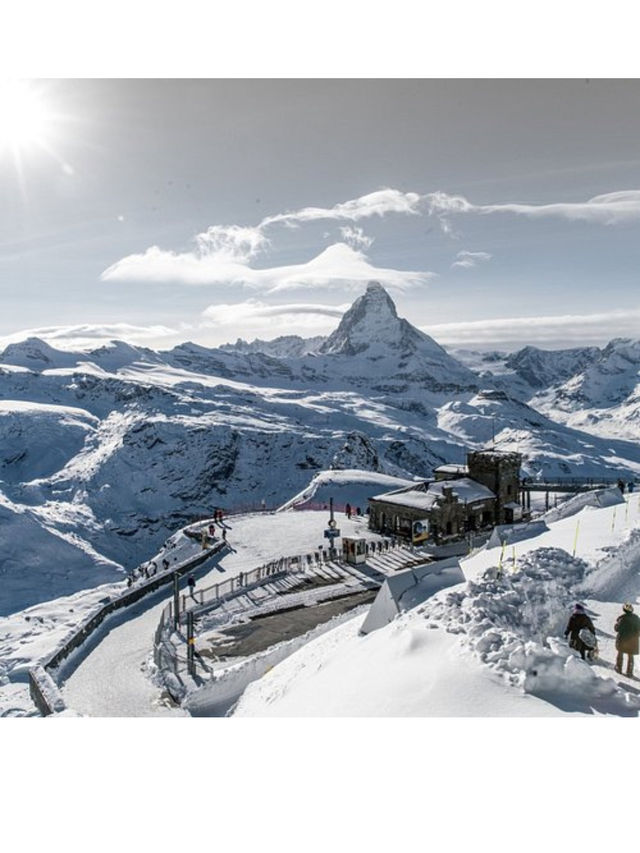 “Zermatt ในฤดูหนาวคือ postcard ที่เดินได้”