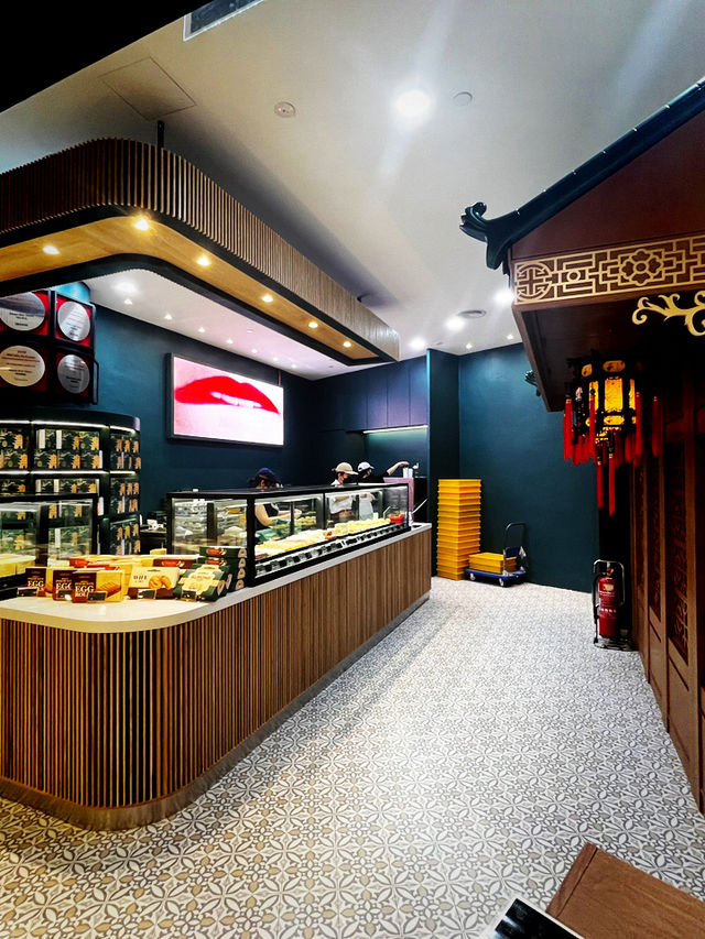 Seri Bako by Kwan Kee Store (a dessert / snack outlet specializing in nostalgic Hong Kong-style trea