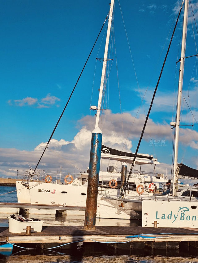 Unforgettable Luxury on the Water
