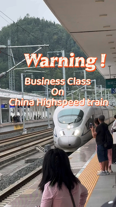 Warning ! You will fall in love with business class ride, China Highspeed train. Exclusive entrance 😎Exclusive security check channel 😚Exclusive waiting lounge 😘Exclusive escort 😍Luxury seat 😙Attentive service !#china #highspeedtrain #businessclass #exclusive #chinatour #luxurylife 