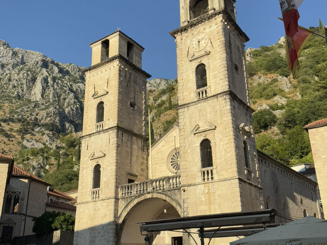 🏰🌊 OLD TOWN KOTOR — A MEDIEVAL ESCAPE IN MONTENEGRO 🇲🇪✨