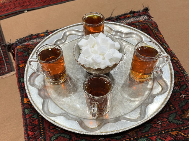 🕌青の芸術が広がる古都をめぐる｜イスファハーン観光