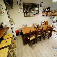 🍕 Café Little Italy: The All-in-One Local Italian Spot