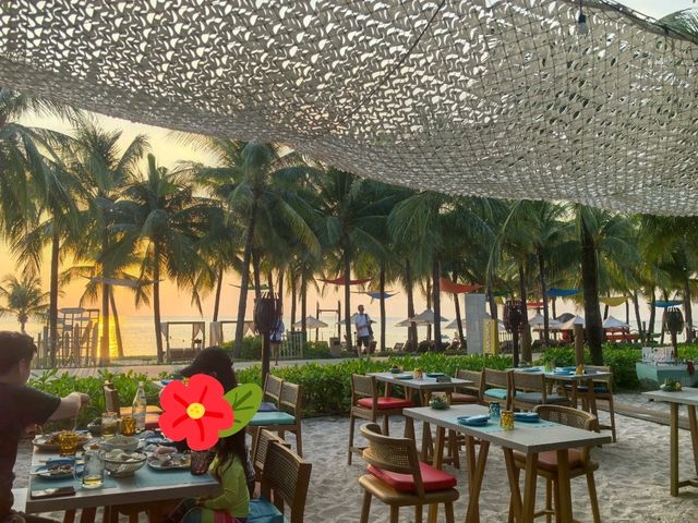 Phu Quoc｜Sunset Dinner, Night Market & INK360 Bar