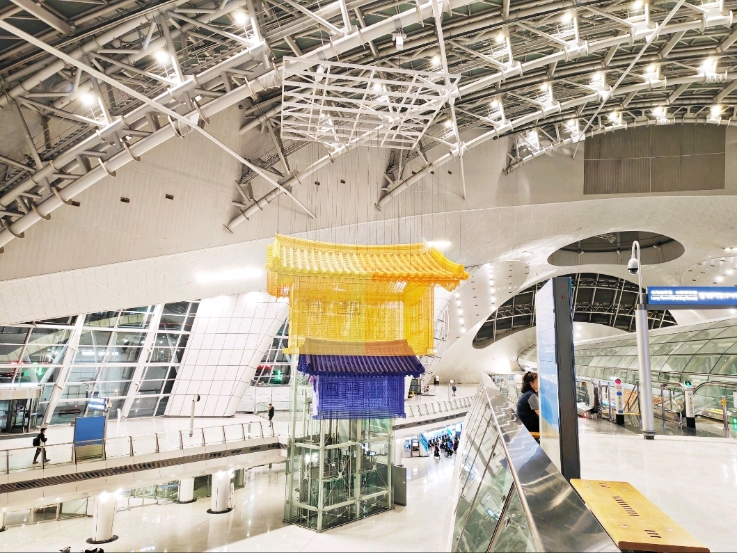 Seoul lãng mạn, Hàn Quốc, sự pha trộn giữa nét quyến rũ truyền thống và cuộc sống về đêm sôi động.