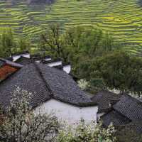 Stunning Huangling Ancient Town & Terraces