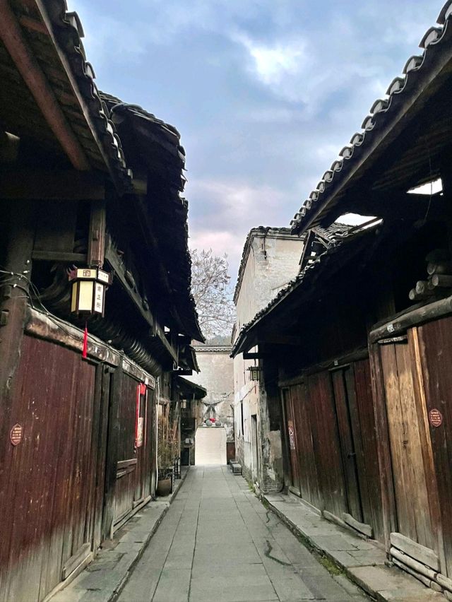 黔陽古城漫遊 寧靜人文旅程🌿 黔陽古城漫遊 寧靜人文旅程🌿