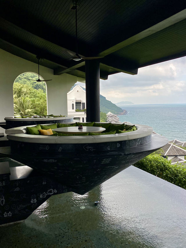 Amazing Hospitality Service During Breakfast at the Intercontinental Da Nang 🍽️🌞
