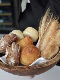 Shanghai | Come to Shanghai Tower, and enjoy the French food