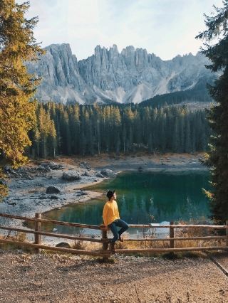 Carezza Lake: A Hidden Gem in the Dolomites 🌲💎