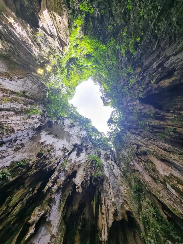 Batu Caves: a hidden (not so hidden now) gem in Kuala Lumpur 