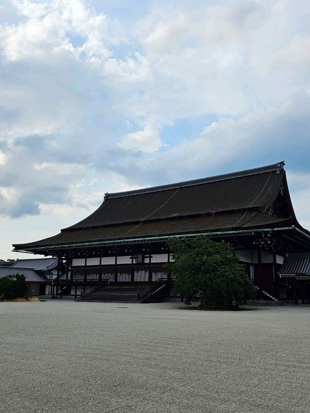 Kyoto Imperial Palace: History in the Heart of the City