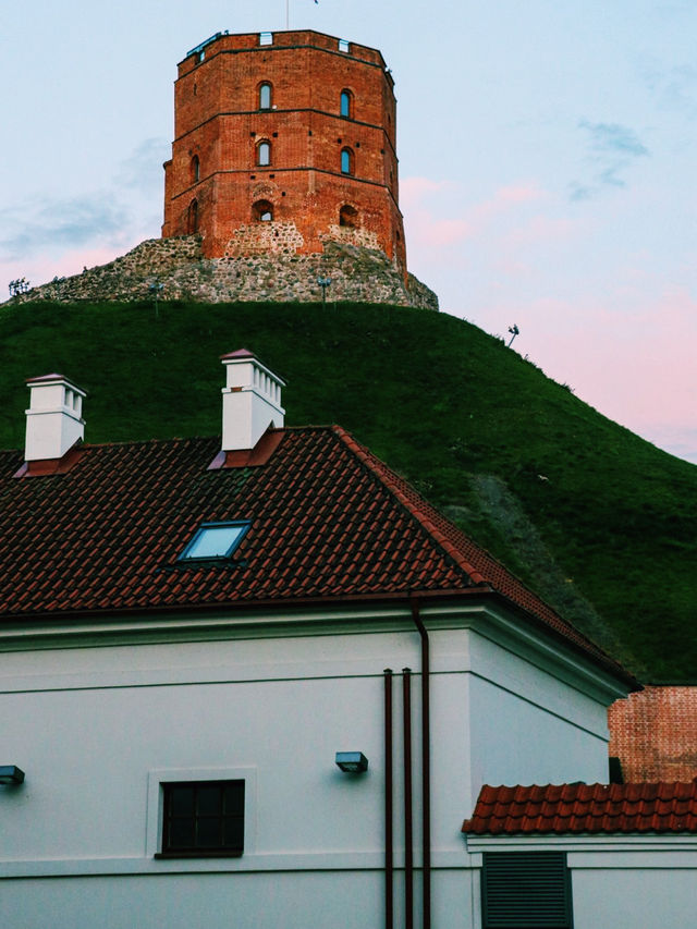 🚗💶 Explore Vilnius with Ride-Sharing: Smart, Easy & Budget-Friendly! 🇱🇹✨