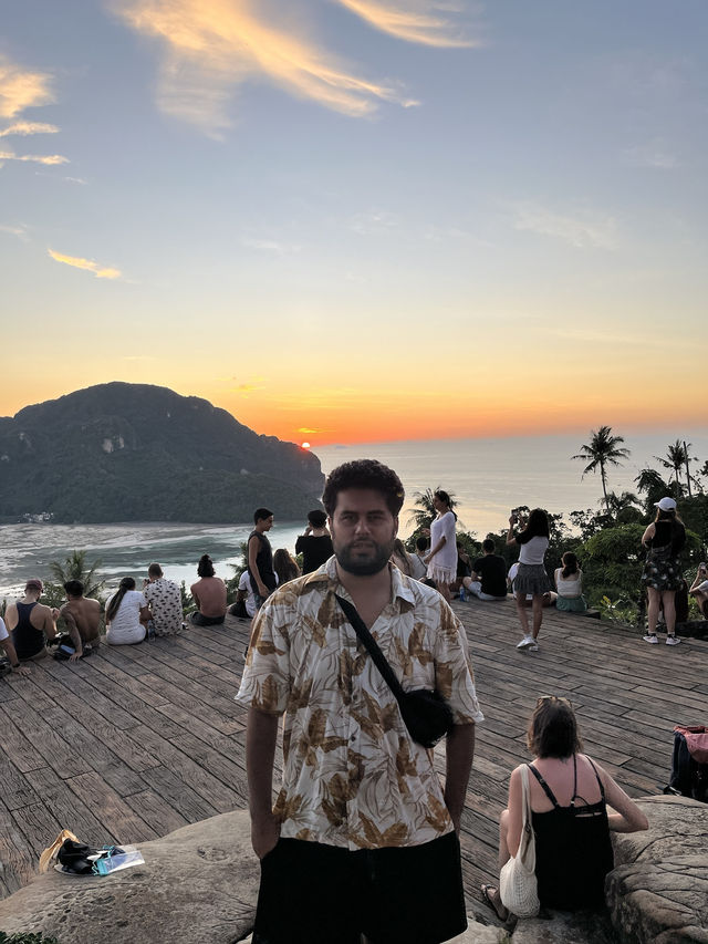 Phi Phi Viewpoint – The Best Panoramic Spot on the Islands  