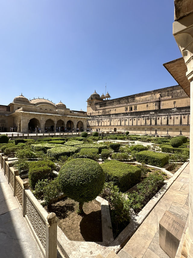 ⚔️ Citadels of Emperors and Maharajas