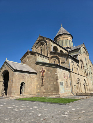 Escaping the city noise in Georgia's 3,000-year-old capital 🇬🇪⛪