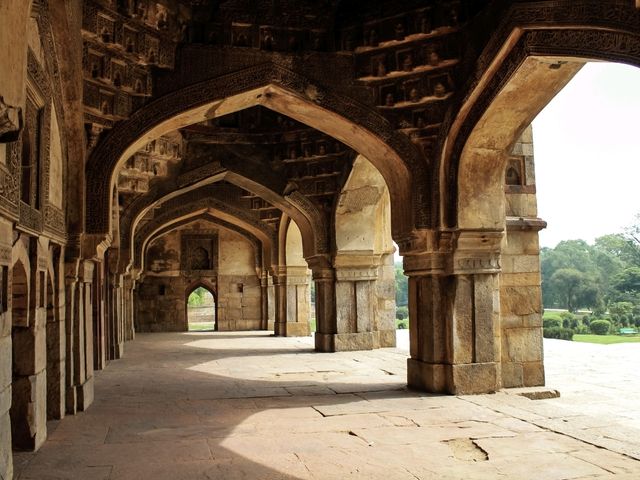 A Serene Oasis in the Heart of Delhi 🇮🇳