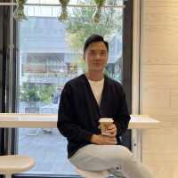 深圳萬象天地的咖啡天堂：沉浸於% Arabica的綠意與咖啡香