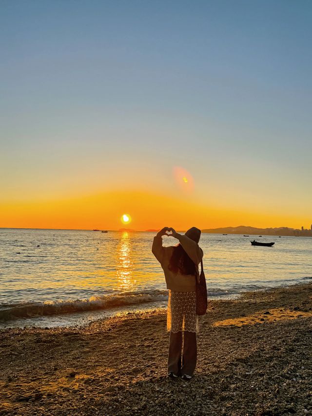 浪漫的氛圍感海邊日落答應我!!!