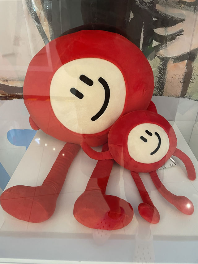 魔都看展｜王少帥個展《微笑》激活歡樂治癒能量