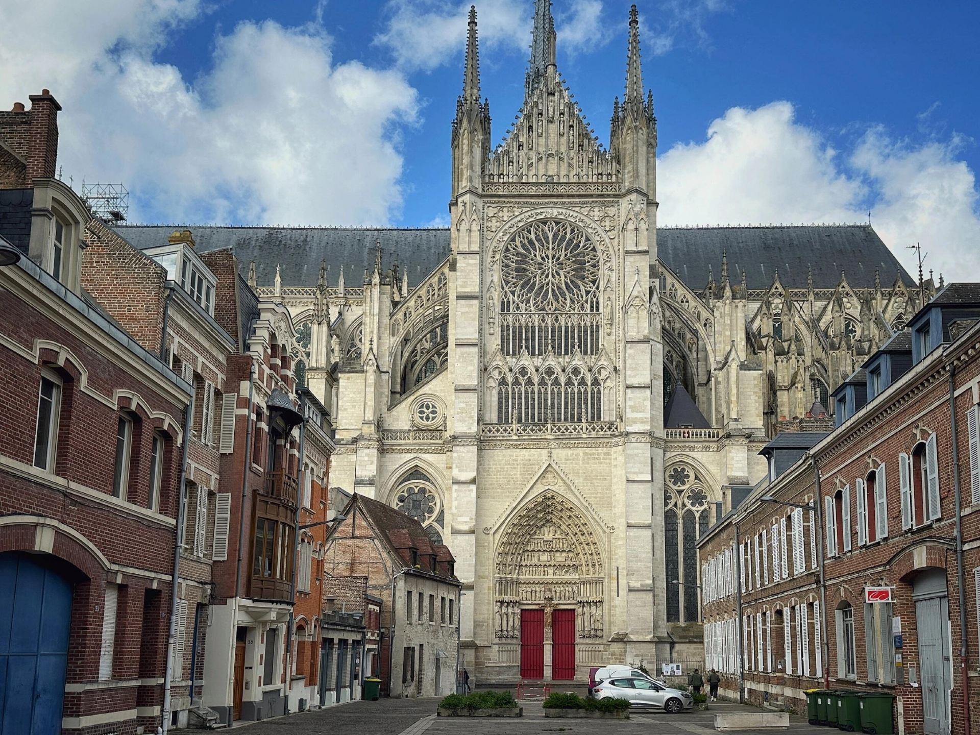 Nhà thờ Amiens: Nhà thờ Gothic lớn nhất nước Pháp