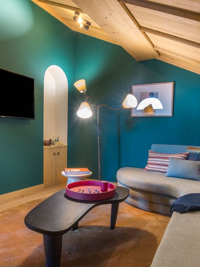 🏔️ Meribel's Marvel: Le Coucou Hotel Highlights 🛎️