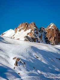 🏔️ Tignes Top Stays: Luxe Les Suites Maison Bouvier! 🛌✨