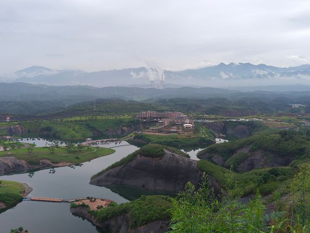想看看美麗的高椅嶺景區嗎？