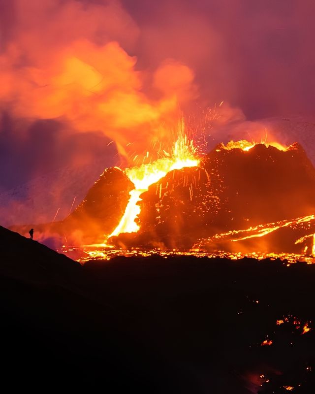 雷克雅內斯火山探險之旅