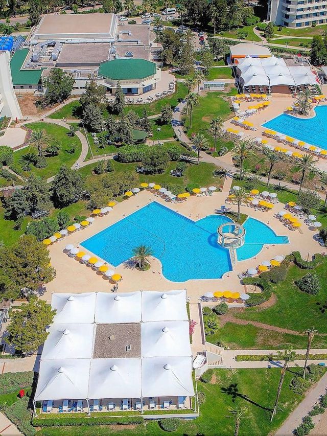 🌟 Unwind in Luxury at Mirage Park Resort, Türkiye 🌊
