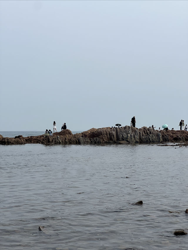 青島第二海水浴場，海邊的寶藏之地。