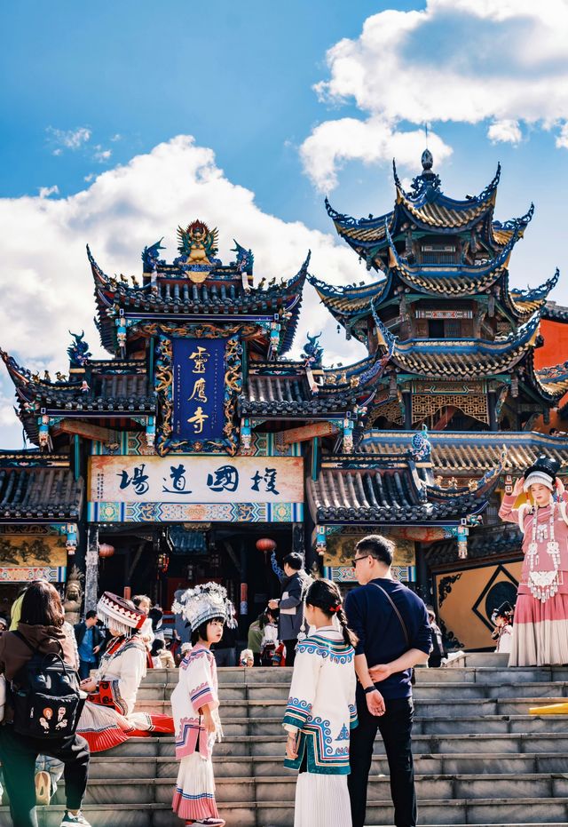 西昌｜去大石板村。