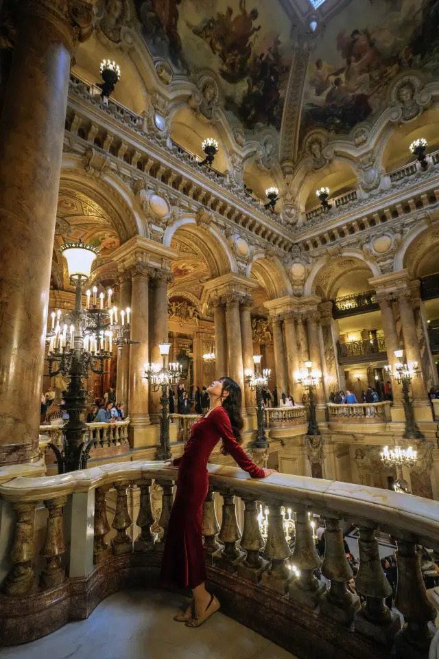 不要再被騙了，這才是真正的巴黎歌劇院。