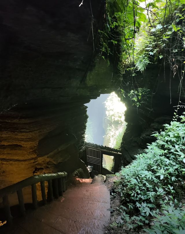 山與水