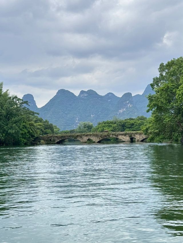 廣西南寧-通靈峽谷8日遊 玩出你想要的樣子