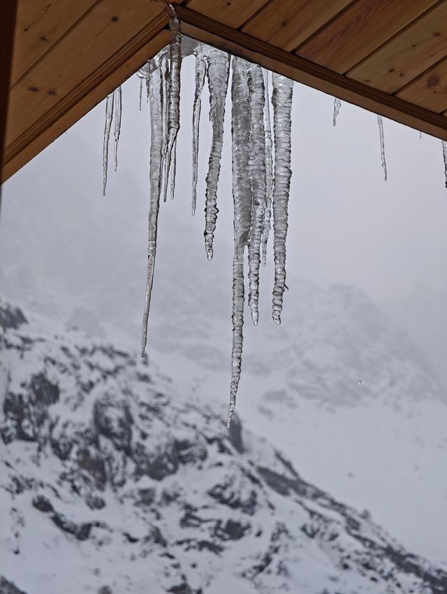 抓住雪景尾巴，春日高性價比打卡畢棚溝