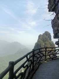不愧是廣西的張家界，無限風光在險峰