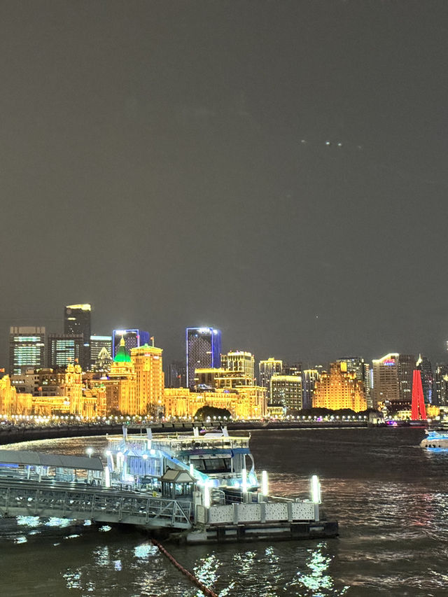 The light of The BUND Shanghai was magical