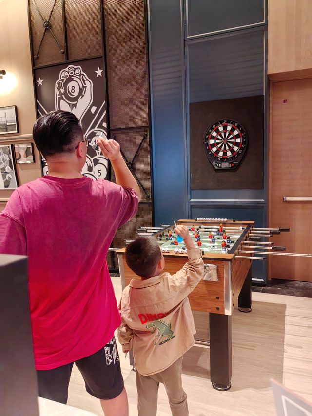 迪士尼親子遊絕配!入住奶龍主題房,快樂值拉滿 迪士尼親子遊絕配!入住奶龍主題房,快樂值拉滿
