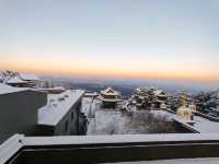 峨眉山｜雲海之上的靈性淨土