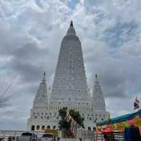 Wat Si Wanaram｜曼谷週邊白塔寺超全攻略