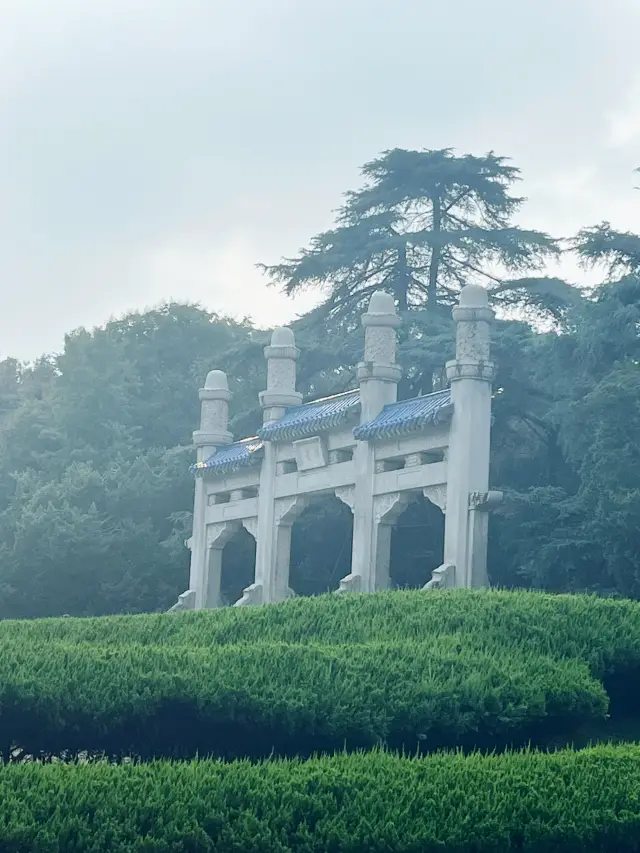 🏞️【南京必遊】省時80%！带爸媽玩中山陵的最輕鬆方案