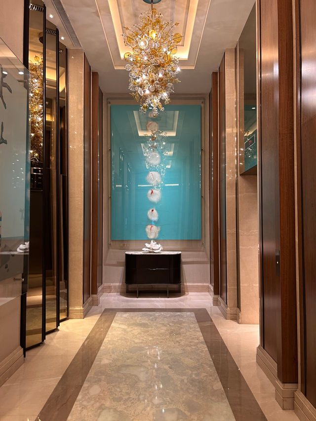 Exceptional Symposium Stay at Sheraton Grand Gandaria City