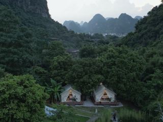 Celebrate National Day at Yulong River! A 3,300㎡ mountain courtyard turns your holiday into the life you dream of!