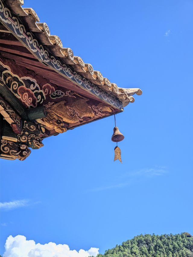 雲南劍川石寶山仙俠感十足的千年古剎