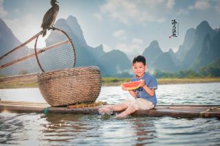 Casting nets on the Li River feels amazing