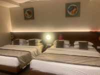 Great Service and Comfortable Stay with Minor Flaws