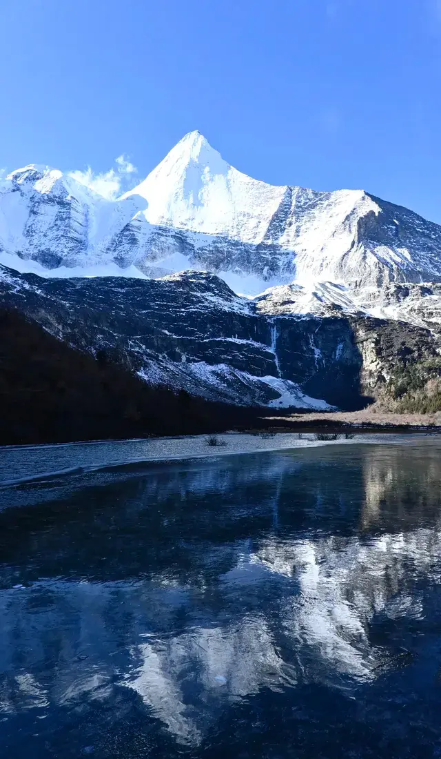 稻城亞丁真的美得要命 稻城亞丁真的美得要命